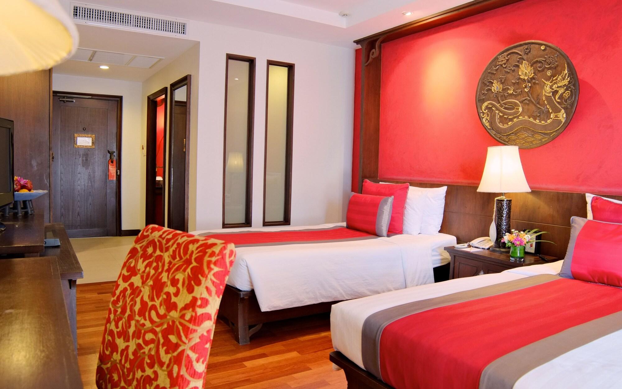 De Naga Hotel, Чиангмай Экстерьер фото