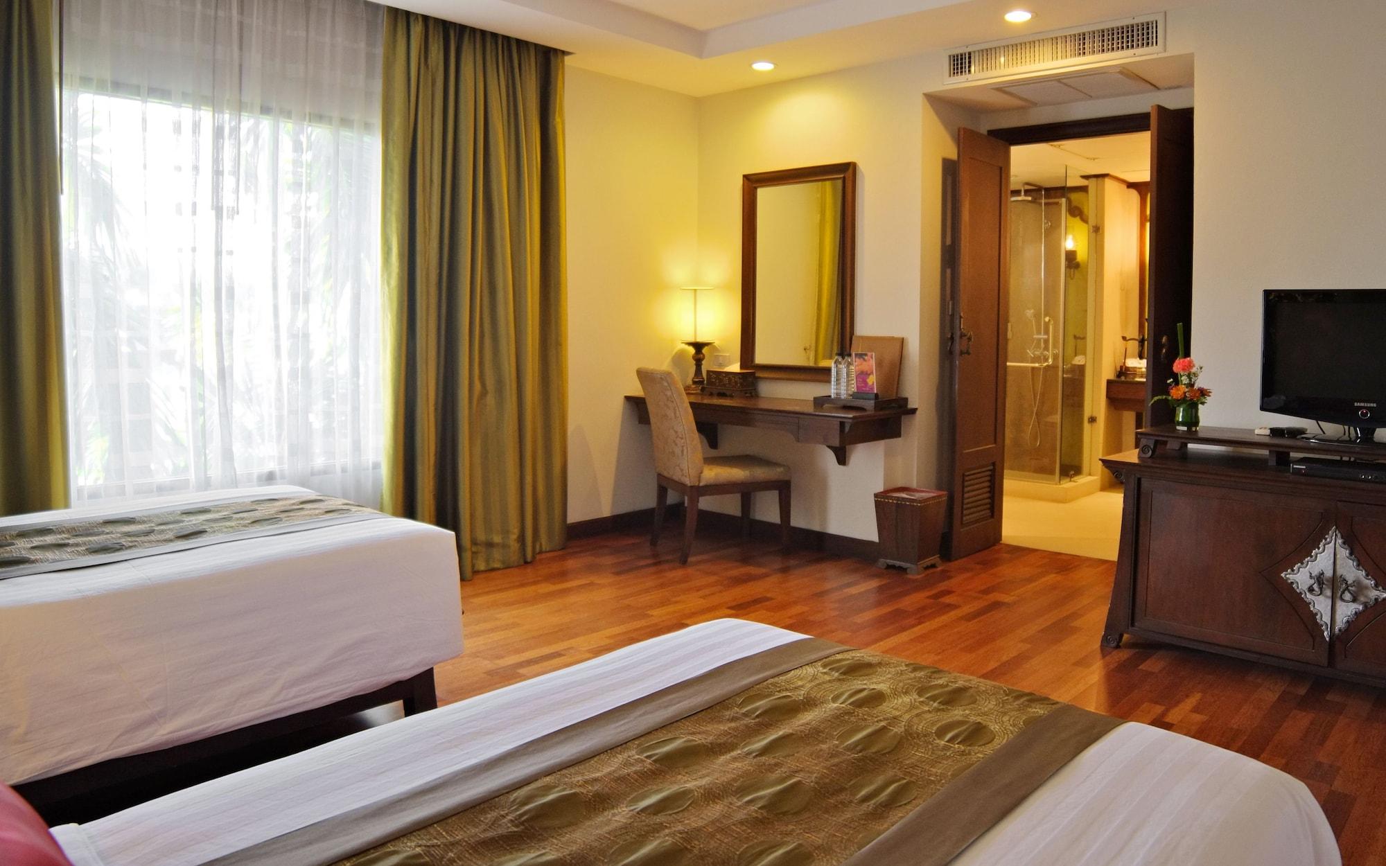 De Naga Hotel, Чиангмай Экстерьер фото