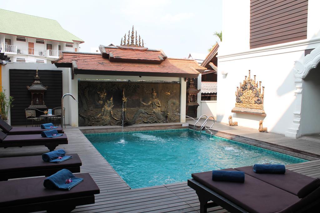 De Naga Hotel, Чиангмай Экстерьер фото